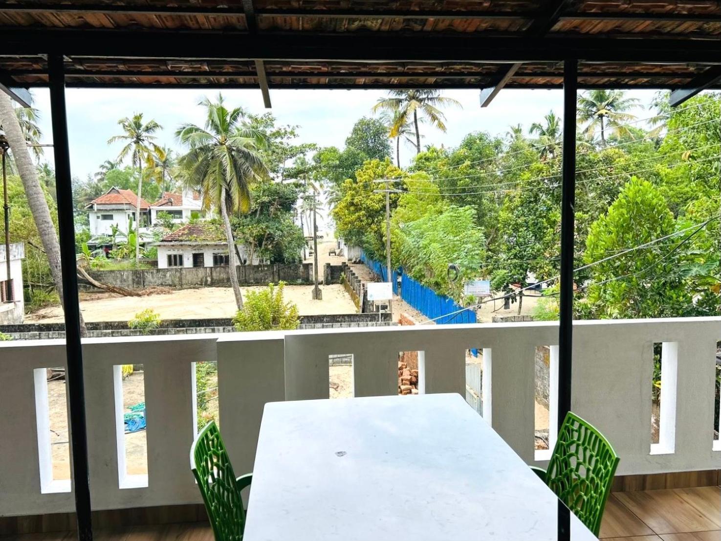 Marari Beach Cleetus Homestay Mararikulam Buitenkant foto